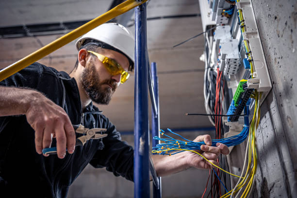 Best Licensed Electrician  in Speedway, IN